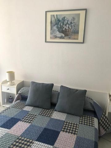 L'Ancre Bleue Apartment Кавалере-сюр-Мер Екстериор снимка